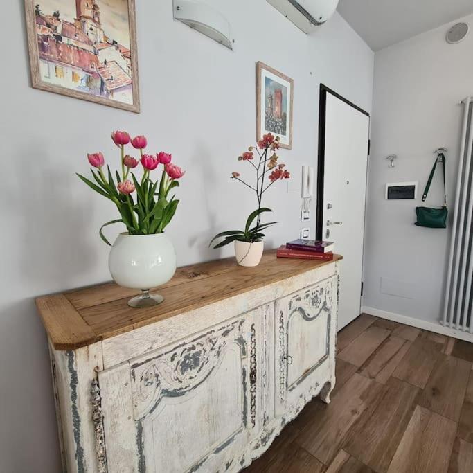 Cuore Di Alba Charming Apartment Zewnętrze zdjęcie